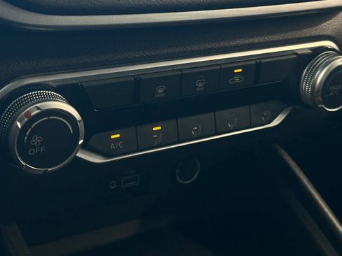 Used 2024 Nissan Altima 2.5 S FWD image 20