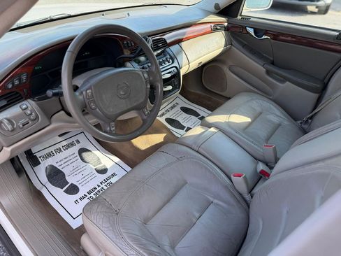 Used 2003 Cadillac De Ville FWD image 5