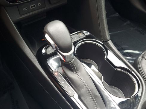 Used 2021 Buick Encore GX Essence w/ Advanced Technology Package image 32