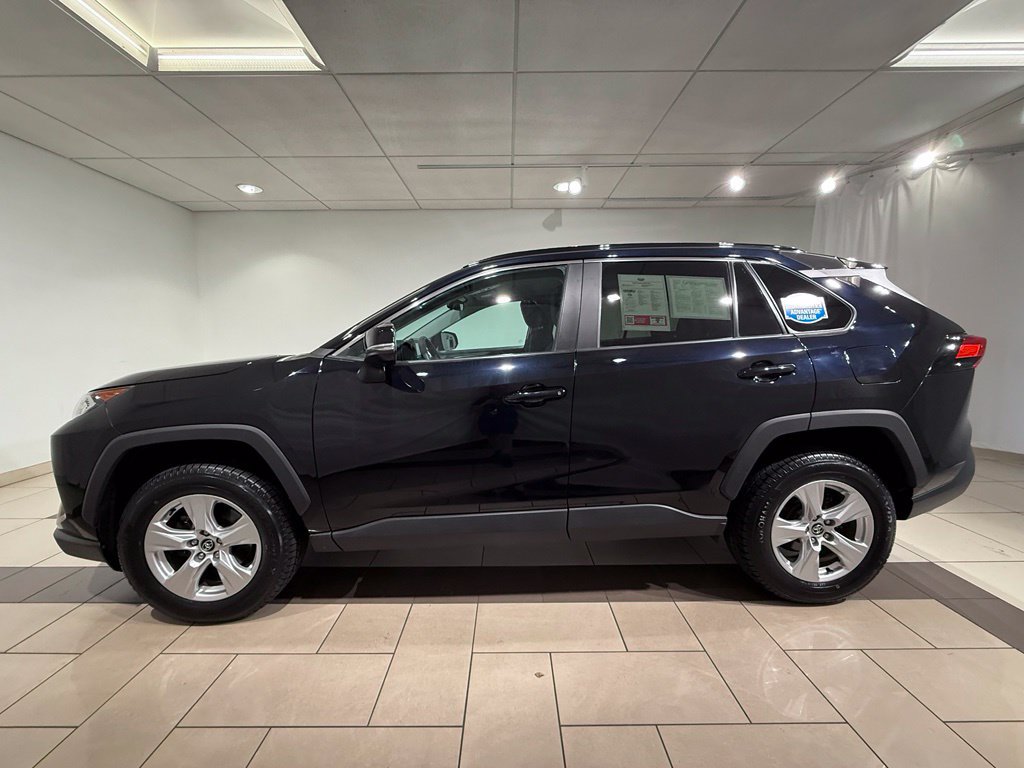 Used 2020 Toyota RAV4 XLE w/ All Weather Liner Package AWD/4WD image 2