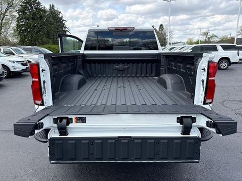 New 2026 Chevrolet Silverado 2500 LT w/ Z71 Chrome Sport Edition AWD/4WD image 25