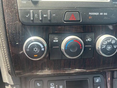 Used 2017 Chevrolet Traverse LT w/ Style and Technology Package AWD/4WD image 15
