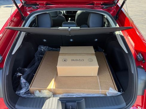 New 2026 Toyota Prius Plug-In Hybrid FWD image 23
