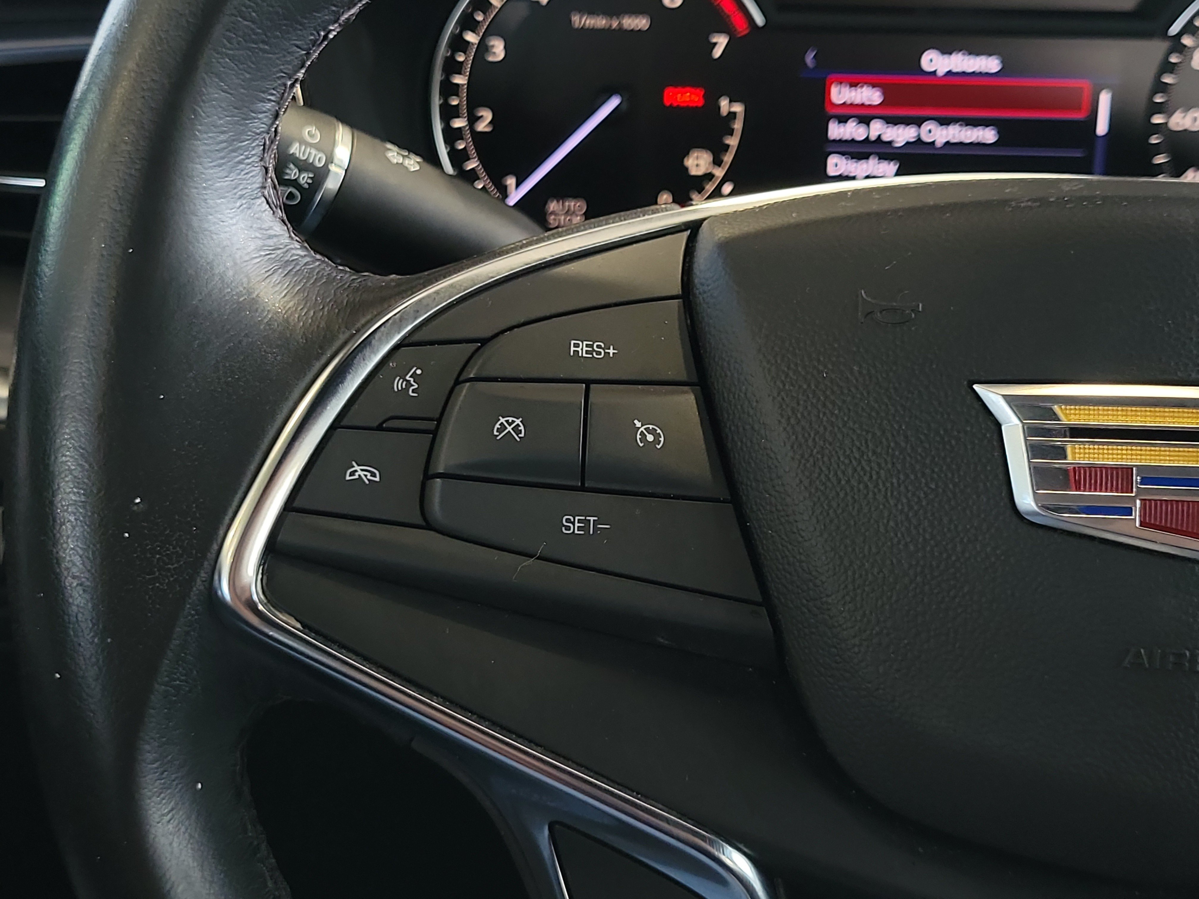 Used 2023 Cadillac XT5 Luxury FWD image 23