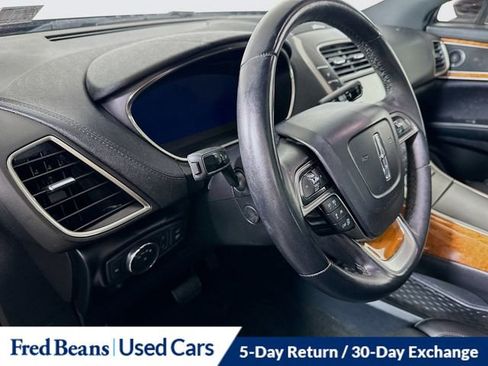 Used 2020 Lincoln Nautilus Reserve w/ Equipment Group 201A image 11