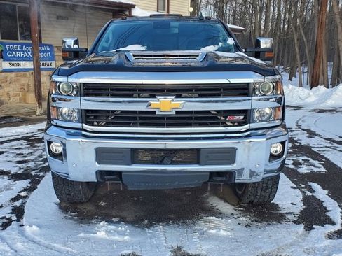Used 2017 Chevrolet Silverado 3500 LTZ w/ Duramax Plus Package image 9