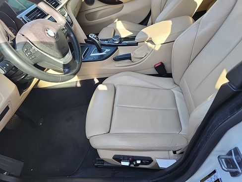 Used 2020 BMW 430i Gran Coupe w/ Convenience Package image 4