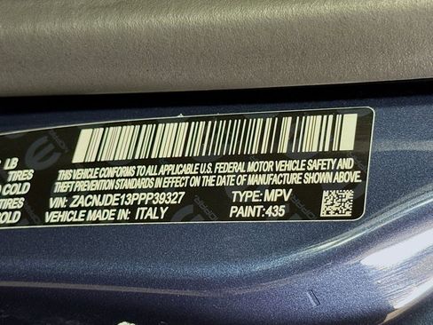 Used 2023 Jeep Renegade Altitude AWD/4WD image 34