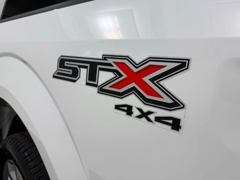 Used 2017 Ford F150 XL w/ Equipment Group 101A Mid AWD/4WD image 7