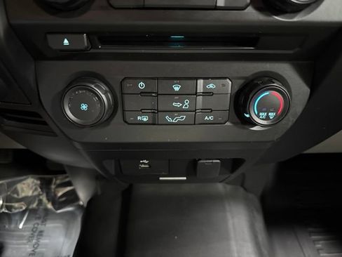 Used 2018 Ford F150 XL w/ Equipment Group 101A Mid AWD/4WD image 19