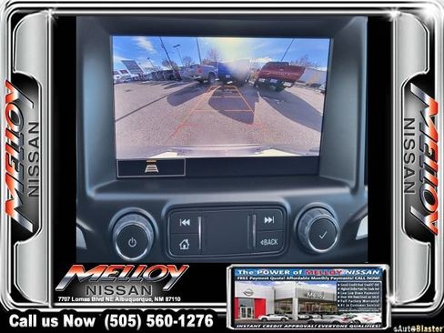 Used 2024 GMC Terrain SLT image 23