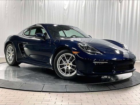 Used 2019 Porsche 718 Cayman image 12