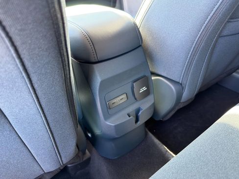 New 2025 Ford Maverick XLT w/ XLT Luxury Package image 17