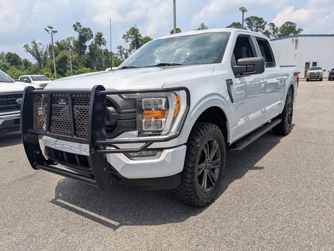 Used 2022 Ford F150 XLT w/ Equipment Group 302A High AWD/4WD image 7