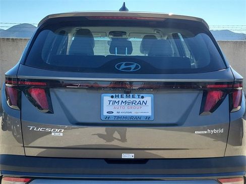 New 2026 Hyundai Tucson Blue SE image 19