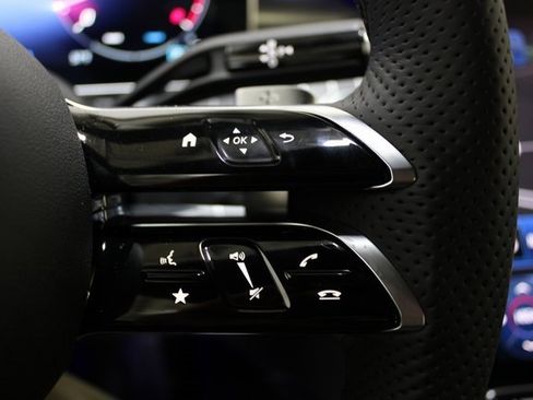 Used 2024 Mercedes-Benz C 300 4MATIC Sedan image 26