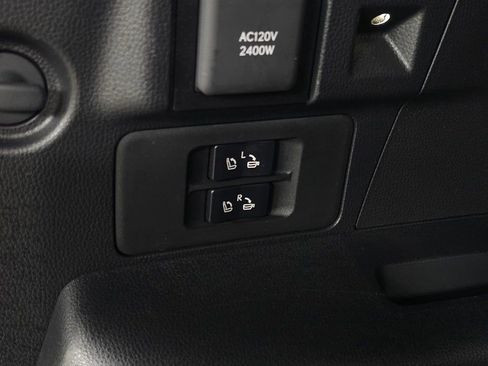 Used 2025 Lexus LX 700h F Sport image 7