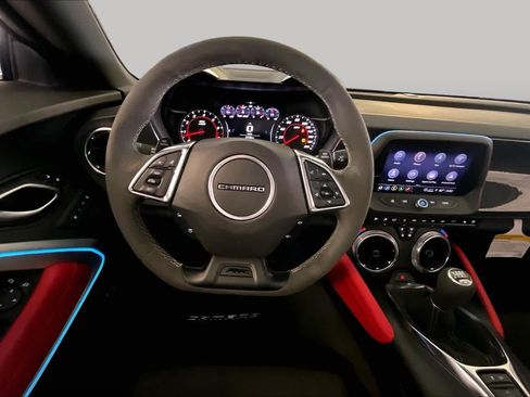 Used 2024 Chevrolet Camaro SS RWD image 5
