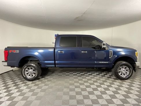Used 2018 Ford F250 XLT w/ XLT Premium Package AWD/4WD image 2