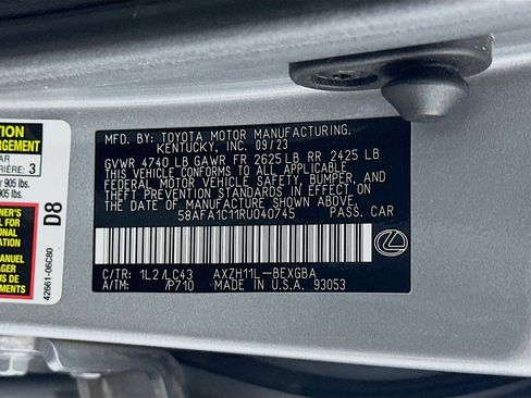 Used 2024 Lexus ES 300h Ultra Luxury w/ Accessory Package (Z1) FWD image 12