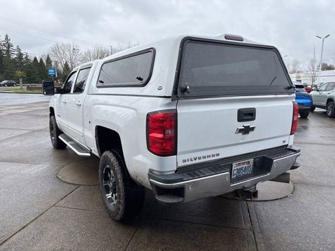 Used 2016 Chevrolet Silverado 2500 LT w/ LT Convenience Package image 6