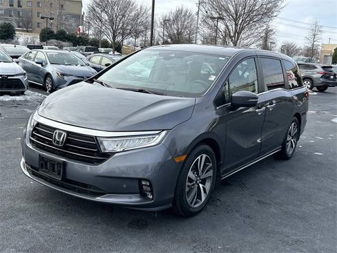 Used 2023 Honda Odyssey Touring image 8