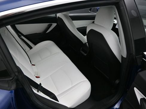 Used 2018 Tesla Model 3 Performance image 29