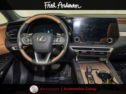 Used 2025 Lexus RX 350 Premium FWD image 6