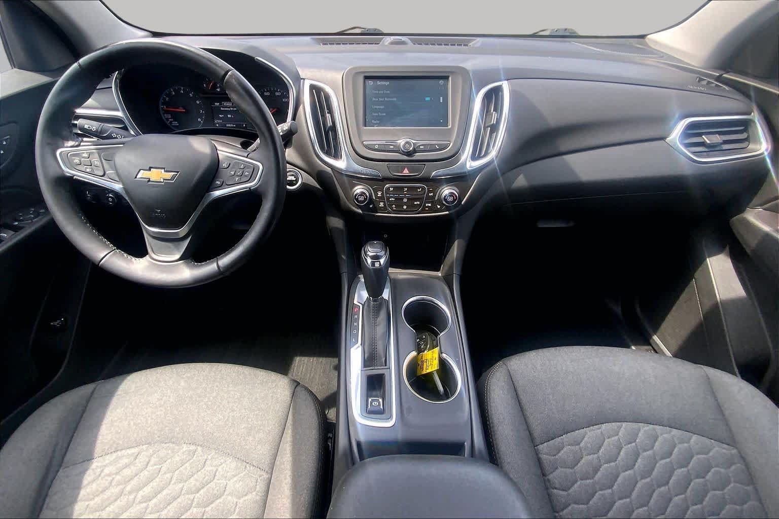 Used 2018 Chevrolet Equinox LT FWD image 13