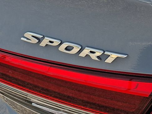 Used 2024 Honda Civic Sport image 32