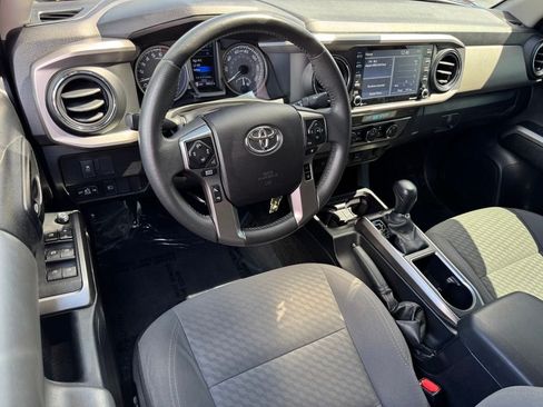 Used 2021 Toyota Tacoma SR5 RWD image 29