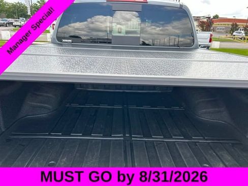 Used 2025 Nissan Frontier PRO-4X AWD/4WD image 29