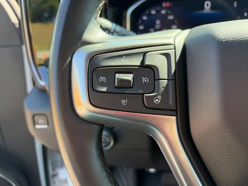 Used 2024 Chevrolet Silverado 2500 LT AWD/4WD image 26