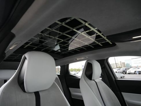 Used 2023 Fisker Ocean Extreme AWD/4WD image 30