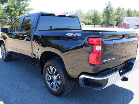 Used 2023 Chevrolet Silverado 1500 LT image 7