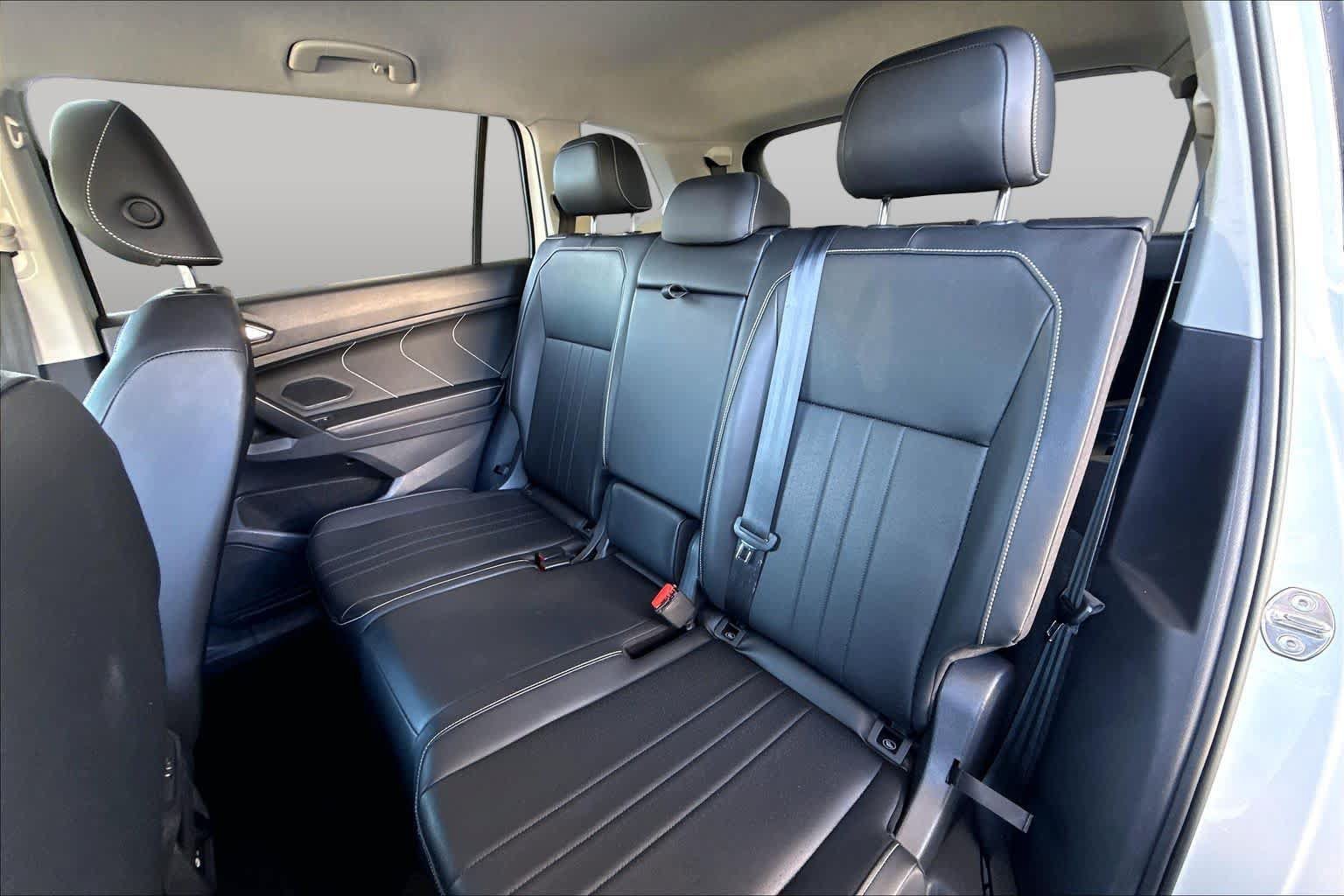 Used 2023 Volkswagen Tiguan SE FWD image 21