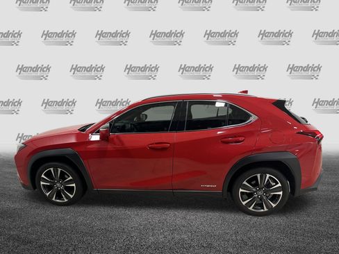 Used 2019 Lexus UX 250h w/ Premium Package image 7