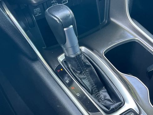 Used 2022 Honda Accord Sport image 25