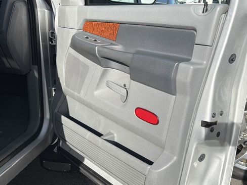Used 2007 Dodge Ram 2500 Truck Laramie AWD/4WD image 18