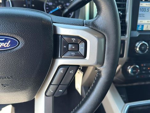 Used 2019 Ford F250 Lariat w/ Lariat Value Package image 20