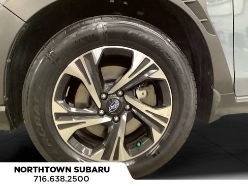Used 2024 Subaru Crosstrek 2.0i Premium AWD/4WD image 24