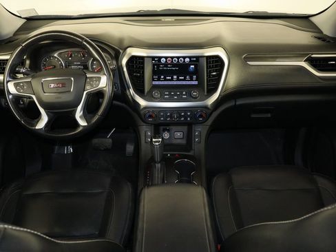 Used 2018 GMC Acadia SLT image 14