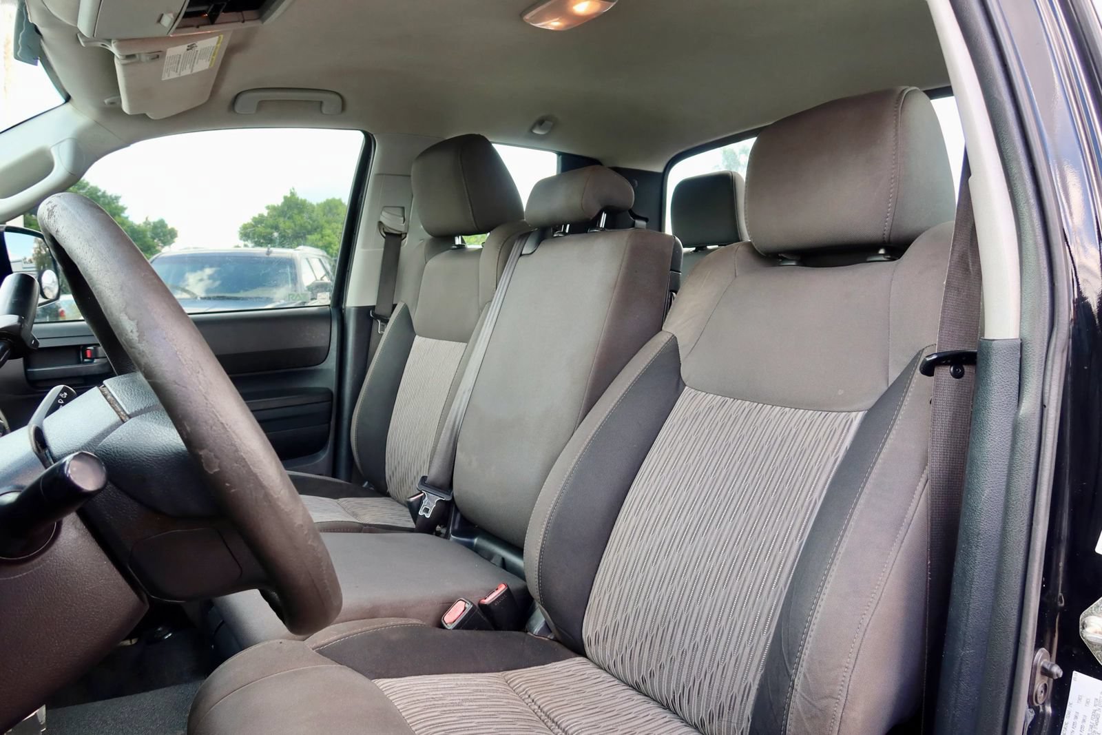 Used 2015 Toyota Tundra SR w/ Tow Package RWD image 11