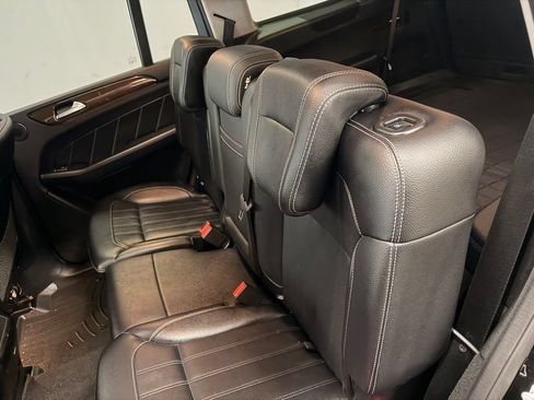 Used 2015 Mercedes-Benz GL 450 4MATIC image 14