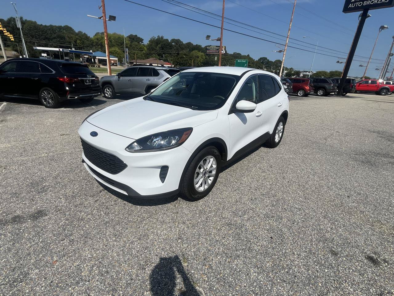 Used 2021 Ford Escape SE FWD image 9