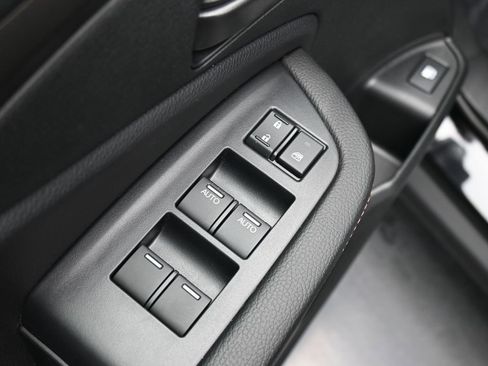 Certified 2025 Honda Ridgeline TrailSport image 31