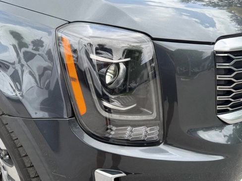 Used 2020 Kia Telluride S w/ S 8 Passenger Seating Package FWD image 43