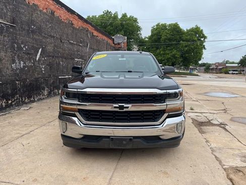 Used 2017 Chevrolet Silverado 1500 LT w/ All Star Edition RWD image 8
