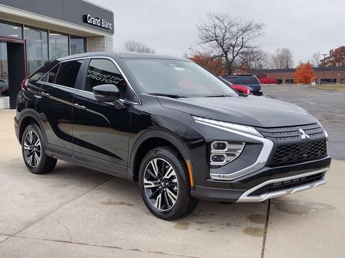New 2026 Mitsubishi Eclipse Cross SE image 11