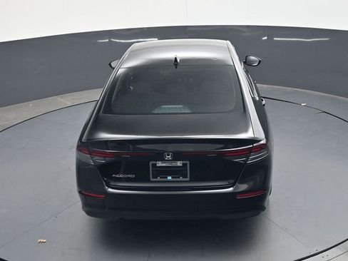 Certified 2023 Honda Accord EX image 22